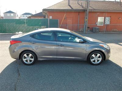 2012 Hyundai ELANTRA GLS   - Photo 6 - Layton, UT 84041