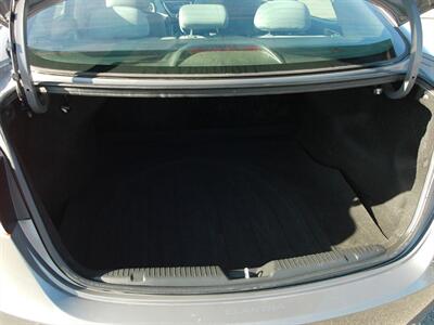 2012 Hyundai ELANTRA GLS   - Photo 21 - Layton, UT 84041