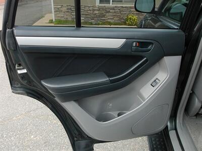 2009 Toyota 4Runner SR5   - Photo 20 - Layton, UT 84041