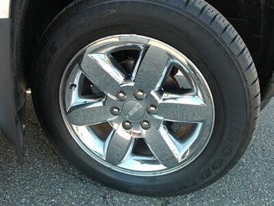 2012 GMC Sierra 1500 SLT   - Photo 10 - Layton, UT 84041