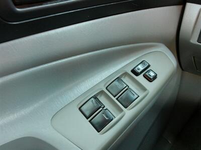 2011 Toyota Tacoma SR5   - Photo 17 - Layton, UT 84041