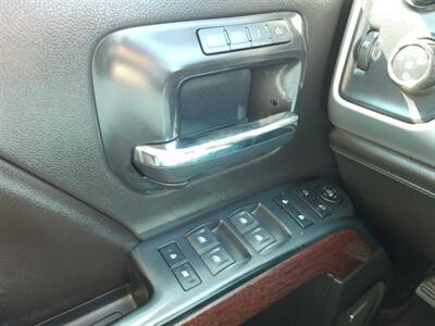 2015 GMC Sierra 2500HD SLT   - Photo 19 - Layton, UT 84041
