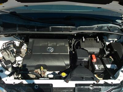 2013 Toyota Sienna LE 8-Passenger   - Photo 10 - Layton, UT 84041