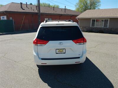 2013 Toyota Sienna LE 8-Passenger   - Photo 4 - Layton, UT 84041