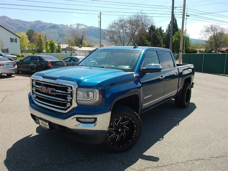 2017 GMC Sierra 1500 SLT  