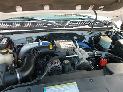 2001 GMC Sierra 2500HD SLT   - Photo 11 - Layton, UT 84041