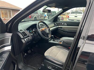 2017 Ford Explorer XLT   - Photo 11 - Layton, UT 84041