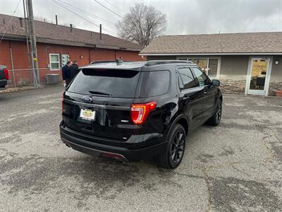 2017 Ford Explorer XLT   - Photo 5 - Layton, UT 84041