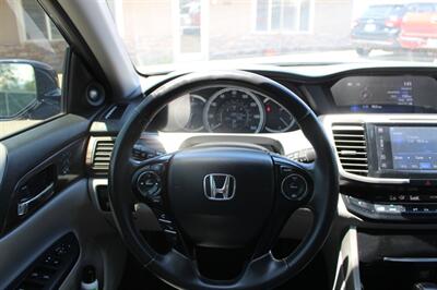 2017 Honda Accord EX-L V6   - Photo 24 - Layton, UT 84041