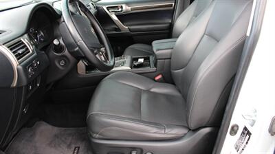 2016 Lexus GX 460   - Photo 11 - Layton, UT 84041