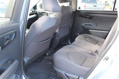 2023 Toyota Highlander LE   - Photo 14 - Layton, UT 84041