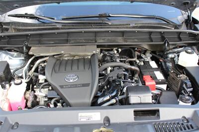 2023 Toyota Highlander LE   - Photo 10 - Layton, UT 84041