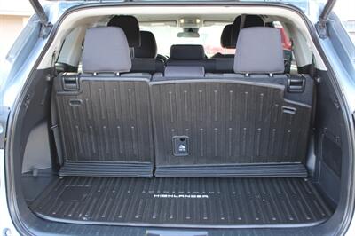 2023 Toyota Highlander LE   - Photo 17 - Layton, UT 84041
