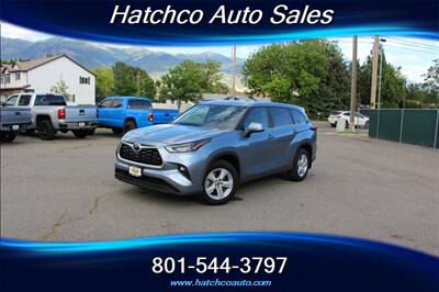 2023 Toyota Highlander LE   - Photo 1 - Layton, UT 84041