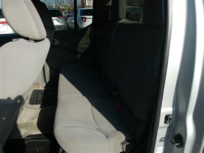 2013 Nissan Frontier SV   - Photo 19 - Layton, UT 84041