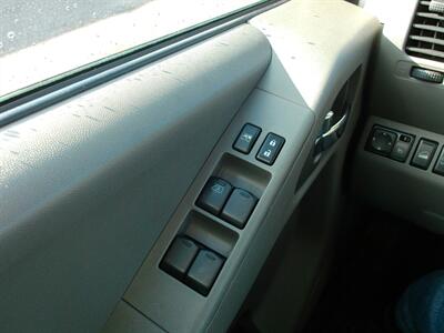 2013 Nissan Frontier SV   - Photo 17 - Layton, UT 84041