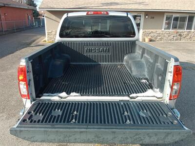 2013 Nissan Frontier SV   - Photo 5 - Layton, UT 84041