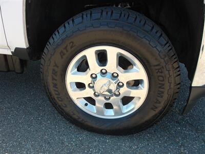 2015 Chevrolet Silverado 2500HD LT   - Photo 10 - Layton, UT 84041