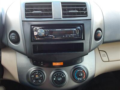 2010 Toyota RAV4   - Photo 18 - Layton, UT 84041