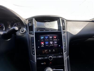 2017 INFINITI Q50 3.0T Premium   - Photo 25 - Vista, CA 92084