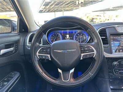 2016 Chrysler 300C   - Photo 12 - Vista, CA 92084