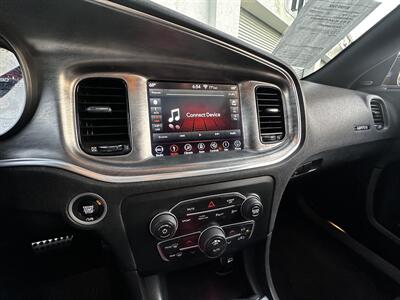 2018 Dodge Charger Daytona * LOW MILES * HEMI V8 * CUSTOM RIMS *   - Photo 25 - Vista, CA 92084