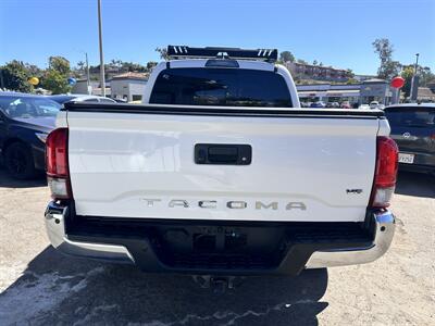 2018 Toyota Tacoma SR5 V6 - Photo 6 - Vista, CA 92084