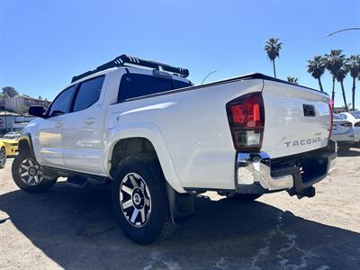 2018 Toyota Tacoma SR5 V6 - Photo 4 - Vista, CA 92084