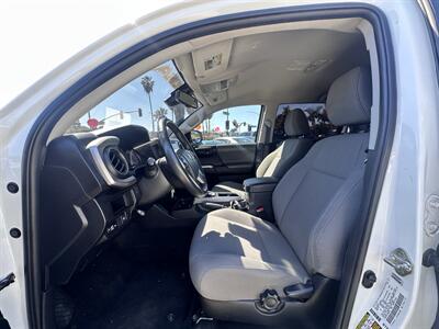 2018 Toyota Tacoma SR5 V6 - Photo 19 - Vista, CA 92084