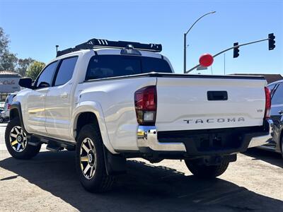 2018 Toyota Tacoma SR5 V6 - Photo 10 - Vista, CA 92084
