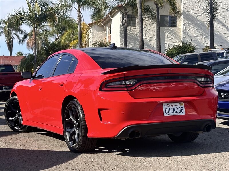 2019 Dodge Charger R/T - Photo 13 - Vista, CA 92084