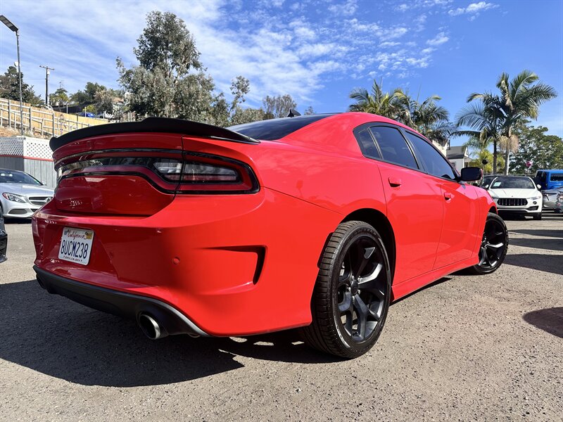 2019 Dodge Charger R/T - Photo 6 - Vista, CA 92084