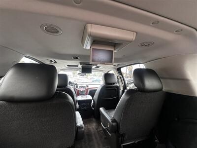 2014 Cadillac Escalade ESV Premium * 22 " RIMS * 2 TVS *   - Photo 38 - Vista, CA 92084
