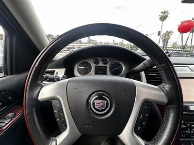 2014 Cadillac Escalade ESV Premium * 22 " RIMS * 2 TVS *   - Photo 34 - Vista, CA 92084