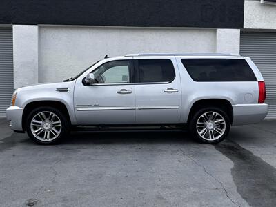 2014 Cadillac Escalade ESV Premium * 22 " RIMS * 2 TVS *   - Photo 13 - Vista, CA 92084