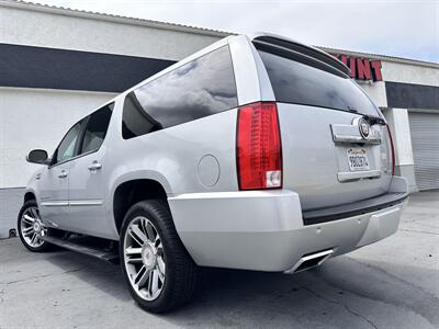 2014 Cadillac Escalade ESV Premium * 22 " RIMS * 2 TVS *   - Photo 11 - Vista, CA 92084