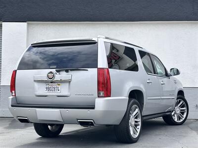 2014 Cadillac Escalade ESV Premium * 22 " RIMS * 2 TVS *   - Photo 2 - Vista, CA 92084