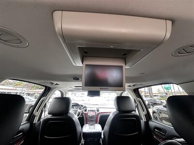 2014 Cadillac Escalade ESV Premium * 22 " RIMS * 2 TVS *   - Photo 36 - Vista, CA 92084