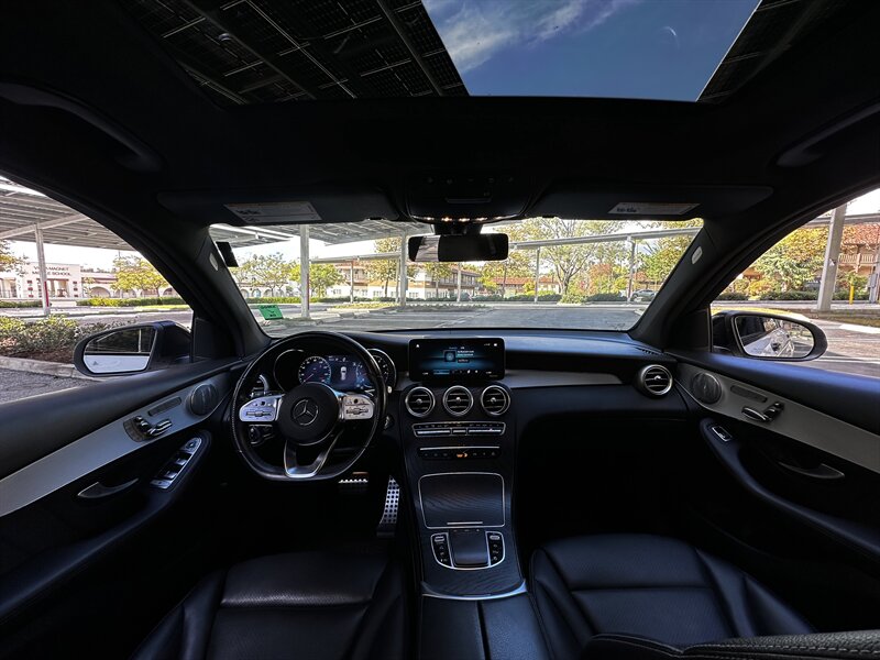 2021 Mercedes-Benz GLC GLC 300 - Photo 18 - Vista, CA 92084