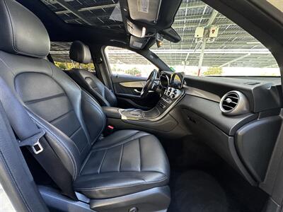 2021 Mercedes-Benz GLC GLC 300 - Photo 10 - Vista, CA 92084