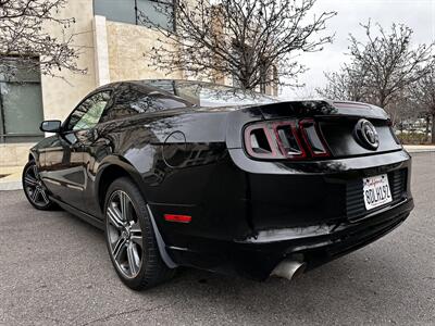 2013 Ford Mustang V6   - Photo 8 - Vista, CA 92084