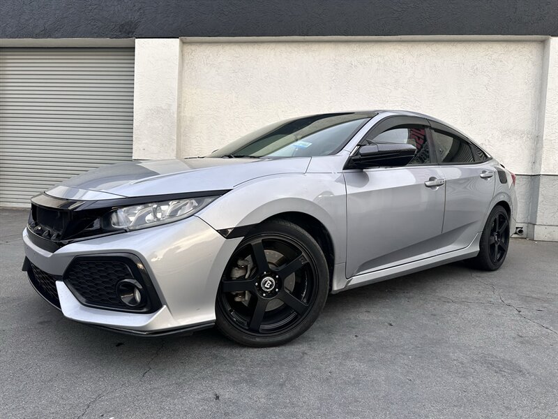 2017 Honda Civic Si - Photo 8 - Vista, CA 92084