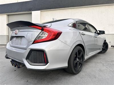 2017 Honda Civic Si - Photo 18 - Vista, CA 92084