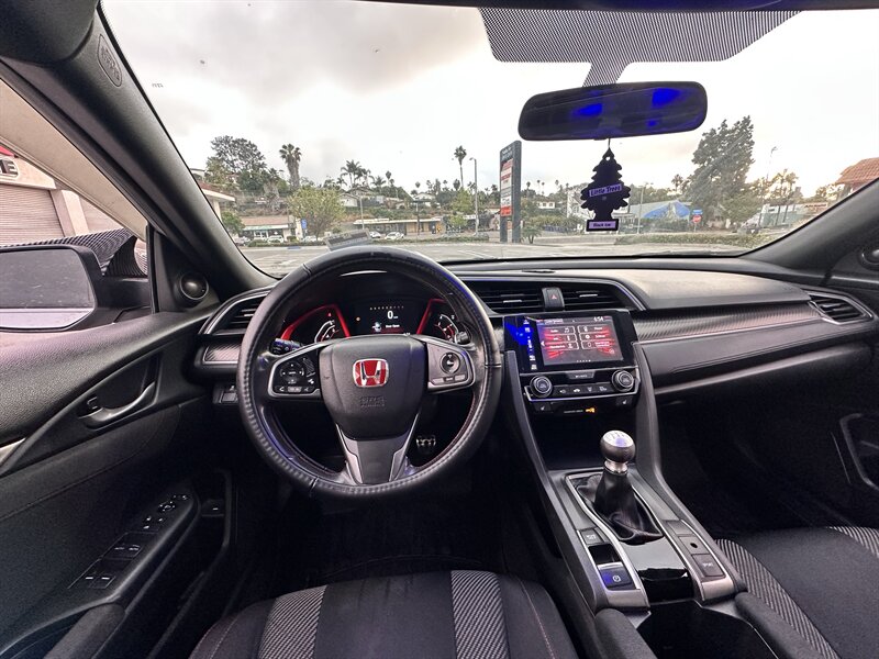 2017 Honda Civic Si - Photo 24 - Vista, CA 92084