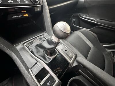 2017 Honda Civic Si - Photo 21 - Vista, CA 92084