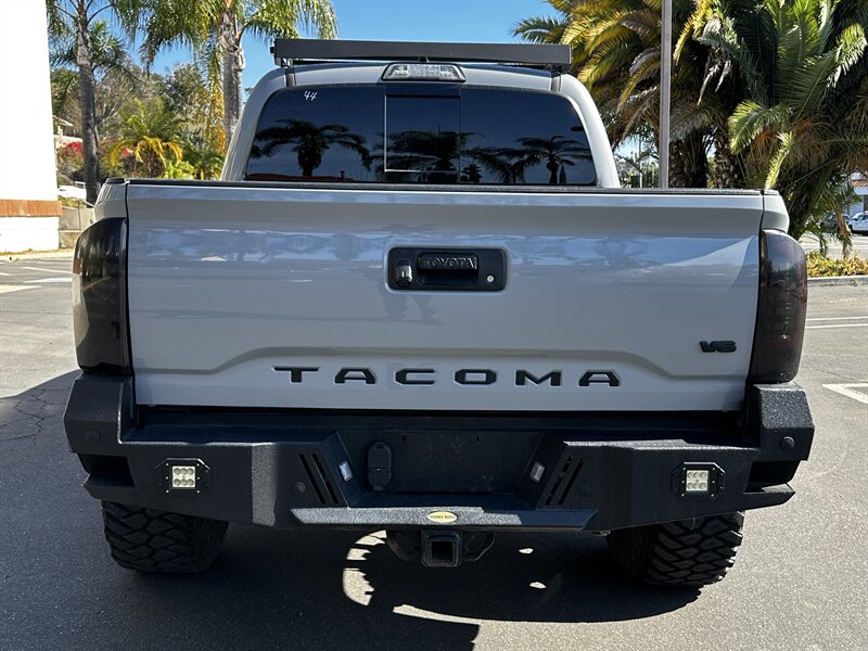 2018 Toyota Tacoma TRD Sport - Photo 11 - Vista, CA 92084