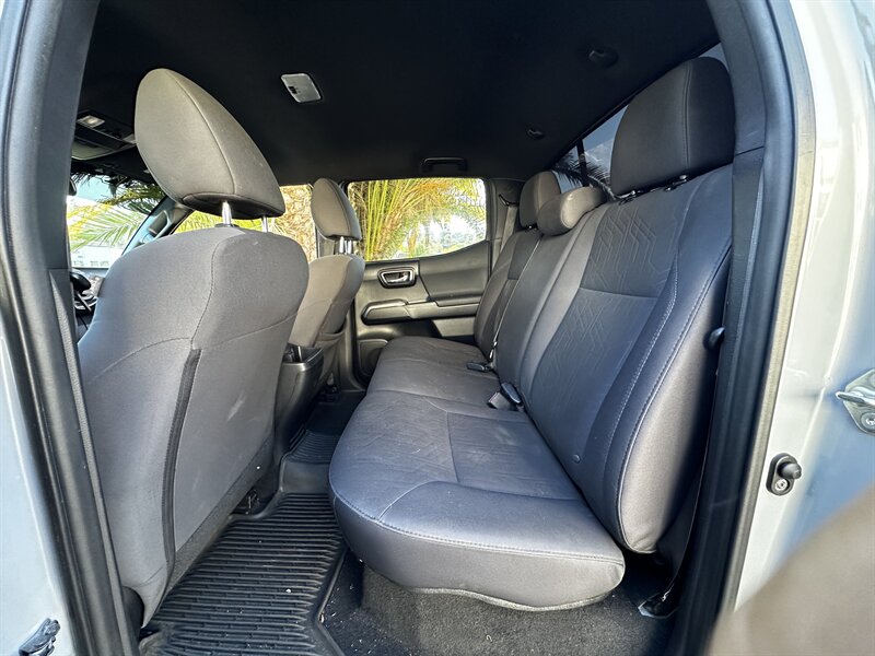 2018 Toyota Tacoma TRD Sport - Photo 17 - Vista, CA 92084