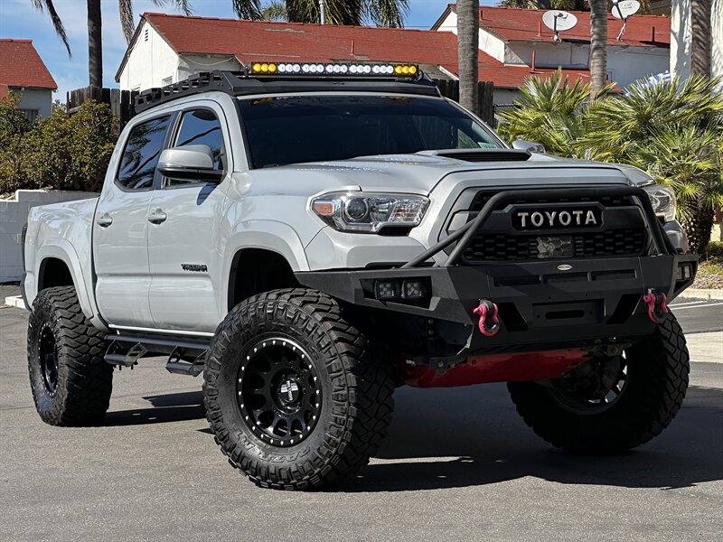 2018 Toyota Tacoma TRD Sport - Photo 8 - Vista, CA 92084