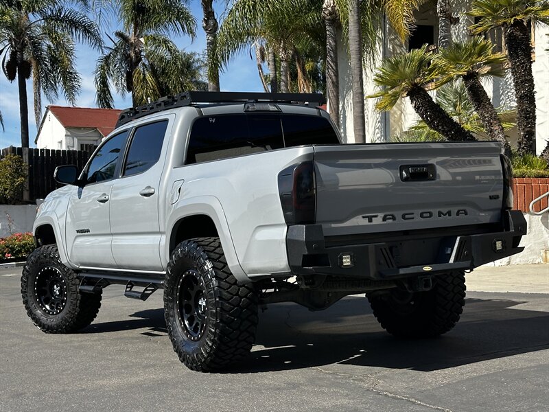 2018 Toyota Tacoma TRD Sport - Photo 9 - Vista, CA 92084