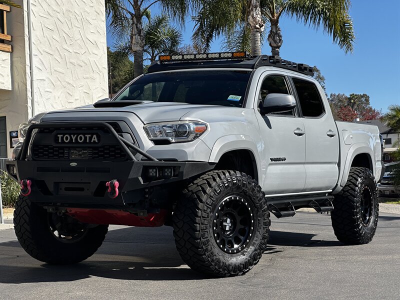 2018 Toyota Tacoma TRD Sport - Photo 6 - Vista, CA 92084